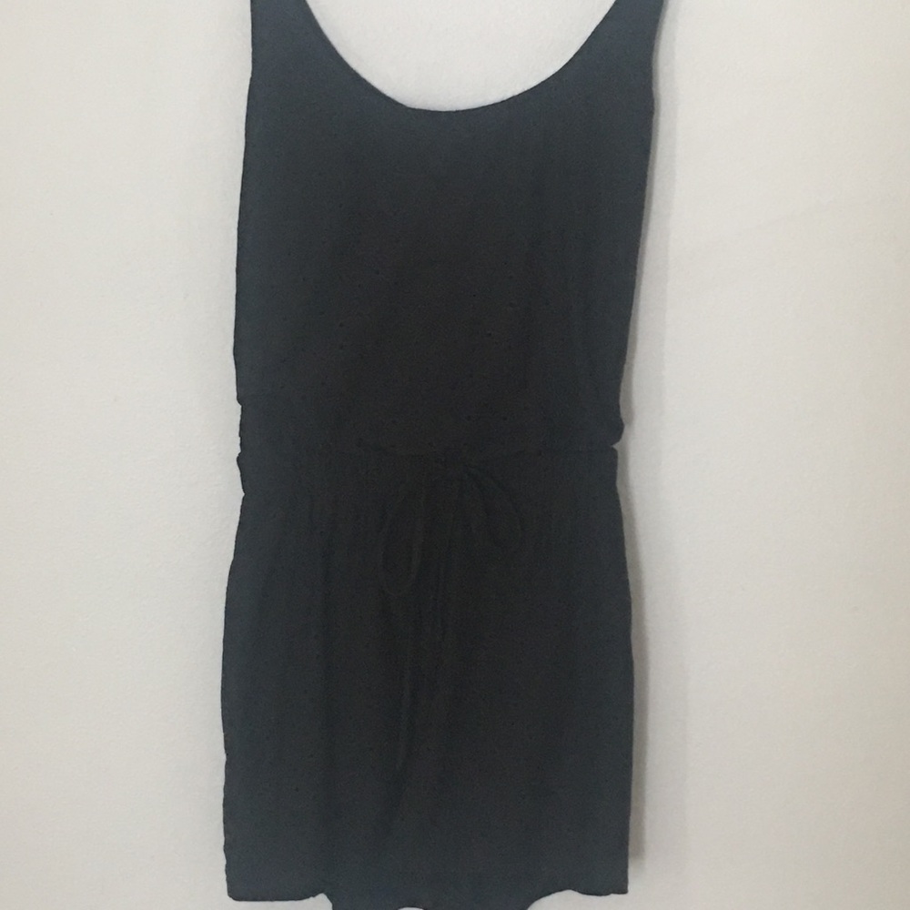 Super cute London Times romper
